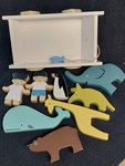 Wooden animal shapes pull along cart