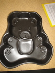 Teddy bear cake tin