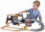 17: Thomas Fossil Run Railway Set