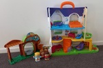 Toot toot friends discovery house