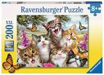 200 piece Puzzle - Friendly Felines