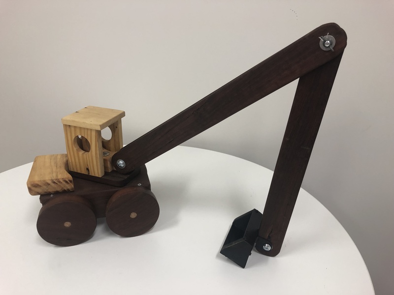 CBFR65: Wooden Digger