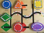 GEOMETRIC SHAPES MAZE PUZZLE