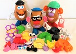 MR POTATO HEAD FAMILY