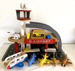 AIRPORT - Wooden