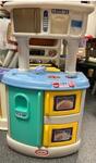 Little Tikes Festival Kitchen #1