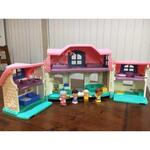 Fisher Price Dolls House