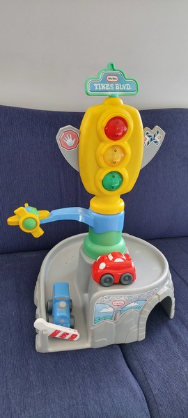 366: Tikes Blvd Car and Train