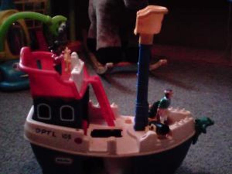 105: Mighty Voyager Pirate Ship