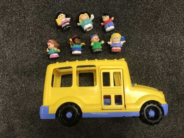 122: Little People School Bus 