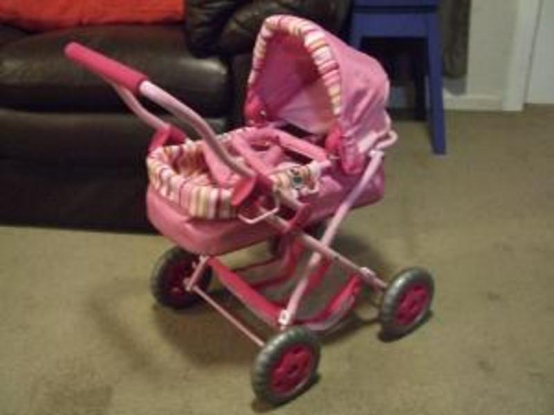 155: Dolls pram