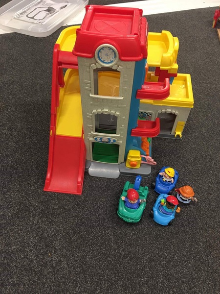 236: Little People Fun Sounds Garage