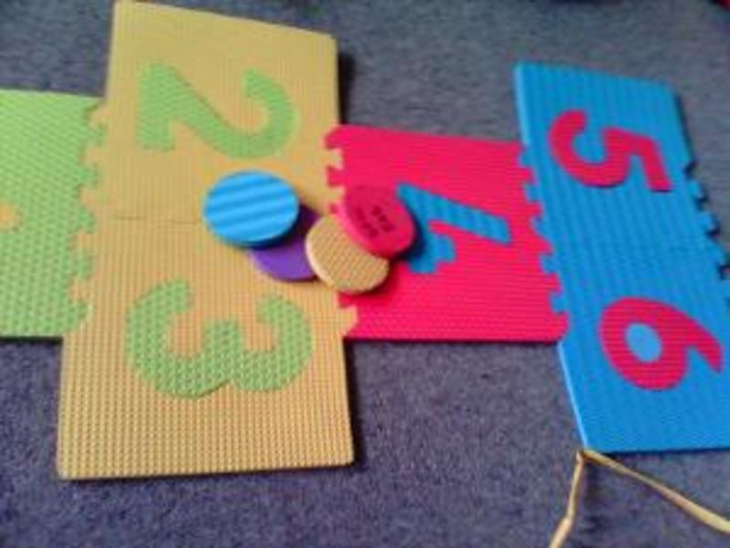 546: HART Foam Hopscotch Set