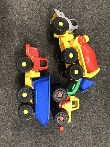 700: Construction site vehicles