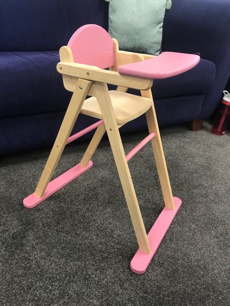703: Dolls Highchair