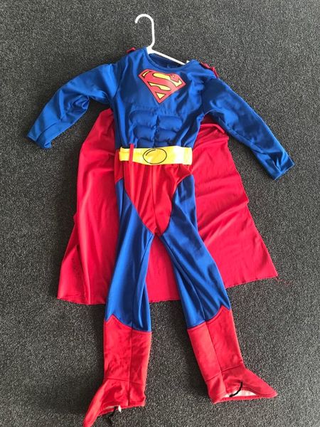 728: Superman Costumes
