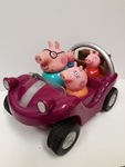 Pepper Pig and Family in Car