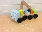 E2.925.3: MAGNETIC PULL ALONG TRUCK WITH SHAPES