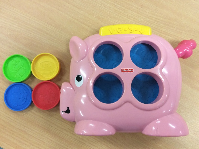 B2.534.3: FISHER PRICE PIG 1.2.3.4