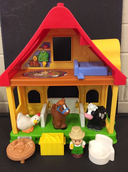 E2.435.1: Little People Farm House