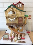 E2.087.4: Sylvanian Families Adventure Treehouse