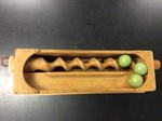 WOODEN TWISTER BALL