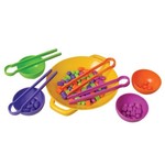C4.787.1: SQUEEZE AND TWEEZE GAME