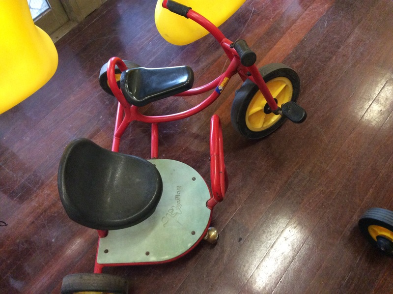 A2.334.2: SIDE TRIKE