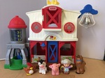 E2.7886: Little People Caring for Animals Farm