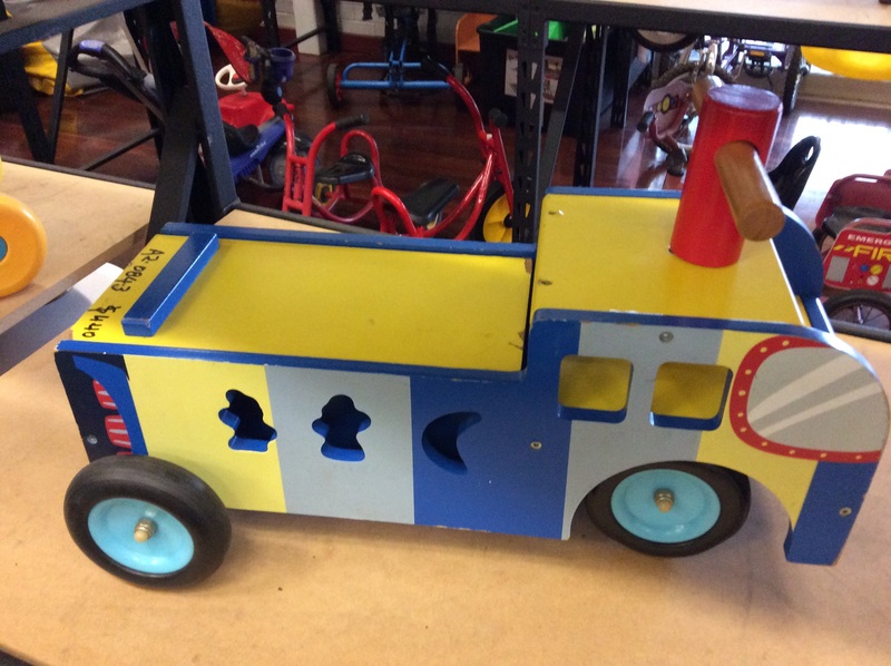 A2.084.3: Ride On Truck