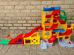 9: Little People Wheelies Stand and Play Car Tower