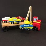 0144: Crane Truck with 4 cars