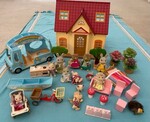 484: Sylvanian Families, Home and Bus