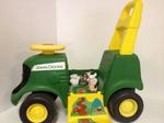 John Deere Ride on car with animals