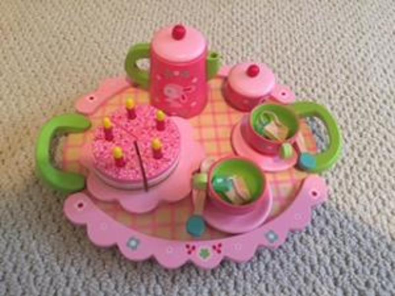 408: Rose Tea Party Set