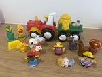 680: Musical Tow & Pull Tractor with animals