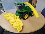 John Deere 8600 Harvester