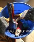 Tub of Water Paint Brushes (5)