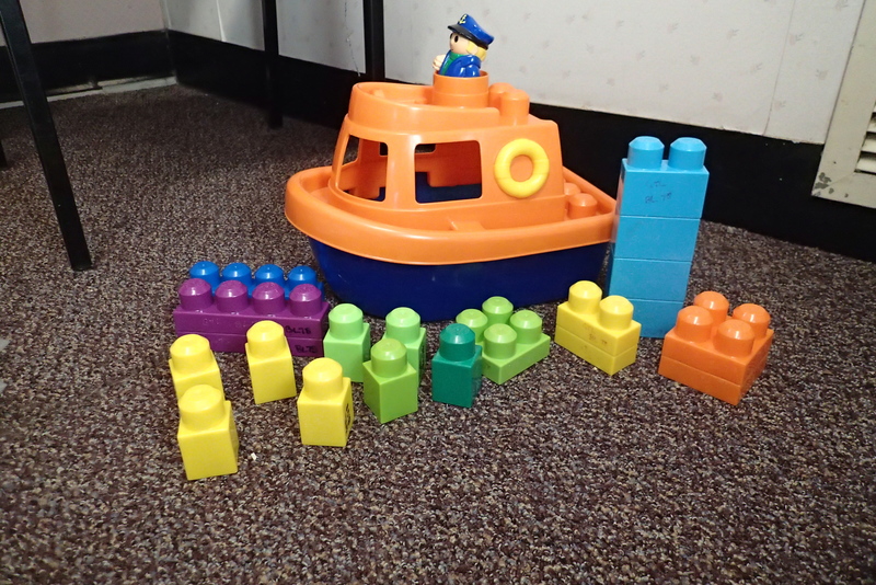 BL78: Megablocks Boat