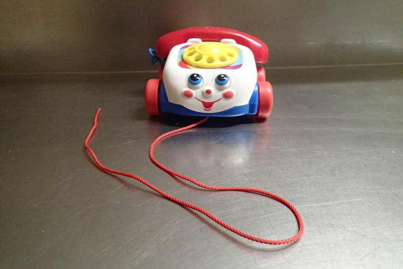 BT5: PULL ALONG TELEPHONE