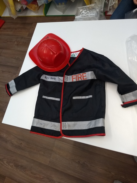 DU1: Fireman Dressup
