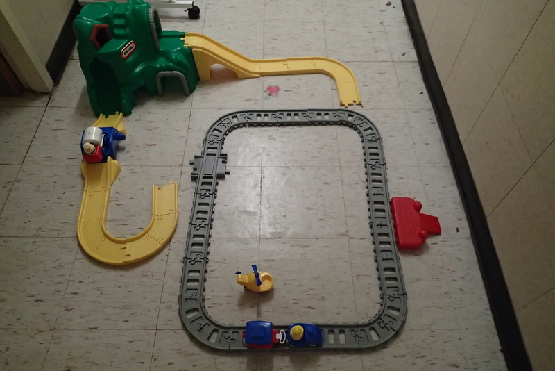 E14: Peak road rail set