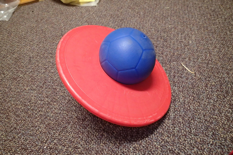 N27: Balance ball