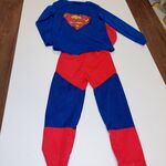 DU16: Superman costume