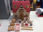 RP32: Sylvanian Families Cosy Cottage 