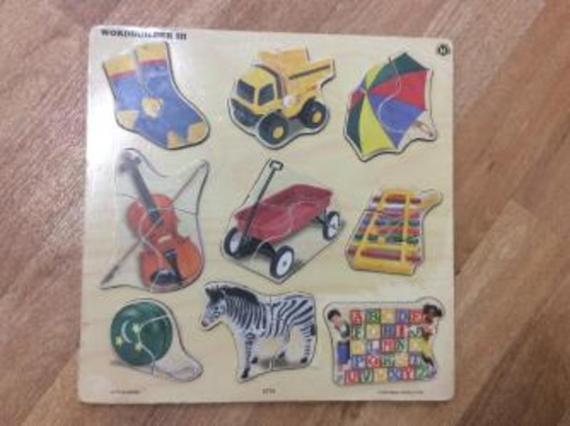 1808: Wordbuilder wooden puzzle