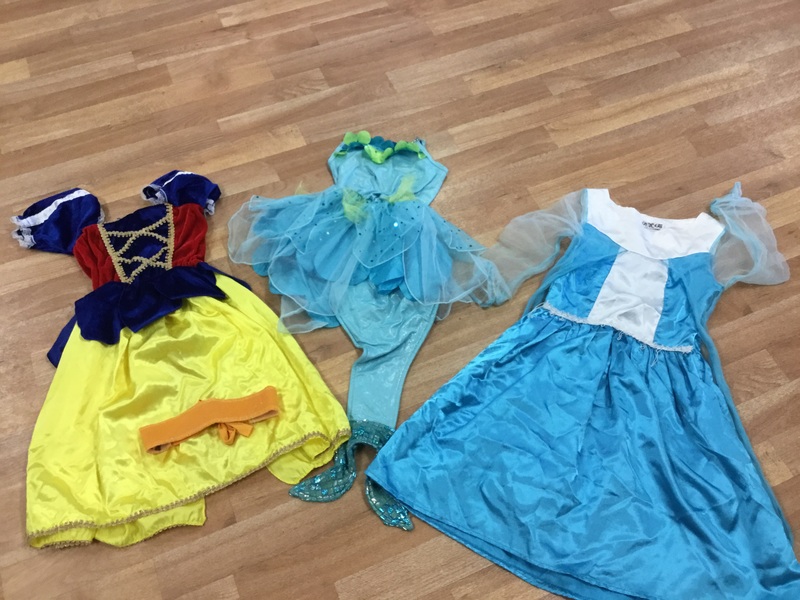 1853: Assorted Dresses