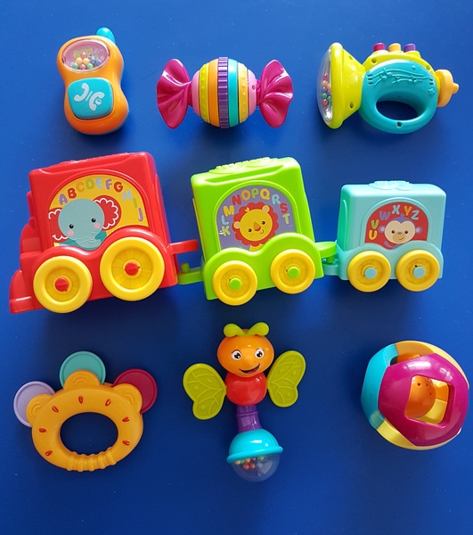 32: Shake Rattle and Roll Set