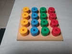 Wooden peg puzzle