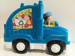 Little people recycling truck
